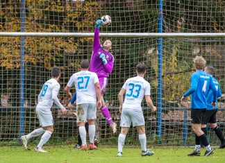 SC Hauenstein baut Serie aus: Souveräner Derbysieg Leon Schehl sorgte mit einem direkt verwandelten Eckbal für die Hauensteiner Führung