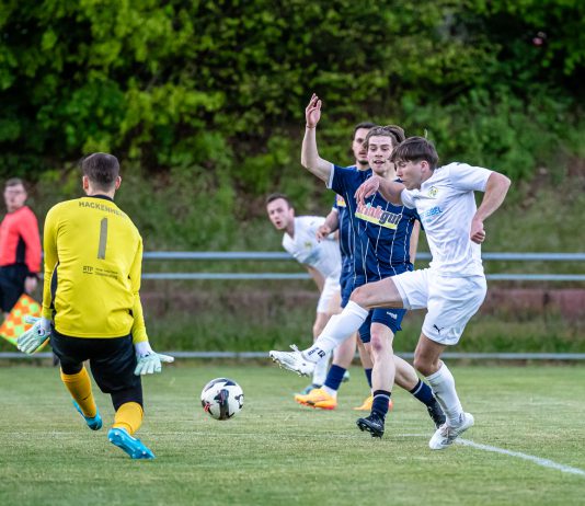 Hauensteiner Befreiungsschlag: 4:1 Heimsieg gegen Hackenheim