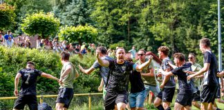Hochspannung in Schwanheim: ASV Lug/Schwanheim steigt in Bezirksliga auf
